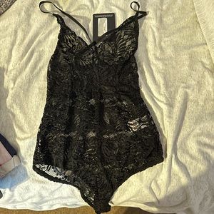 Pretty little thing black lace bodysuit
